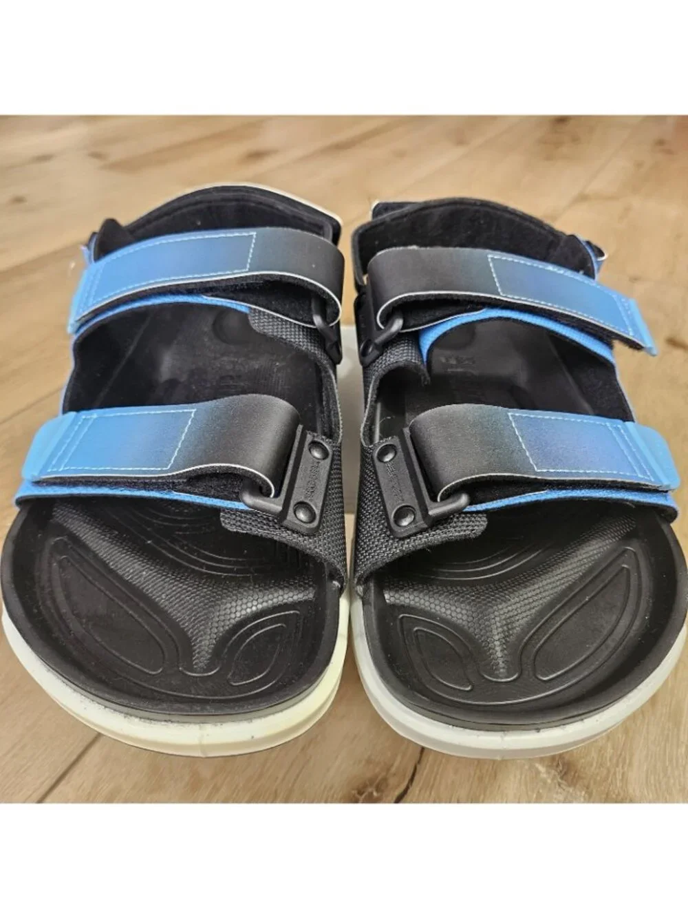 Birkenstock Mens Tatacoa Sky Blue Sandals Size 43 US10 Adjustable Straps Resort